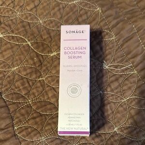 Collagen Boosting Serum - White